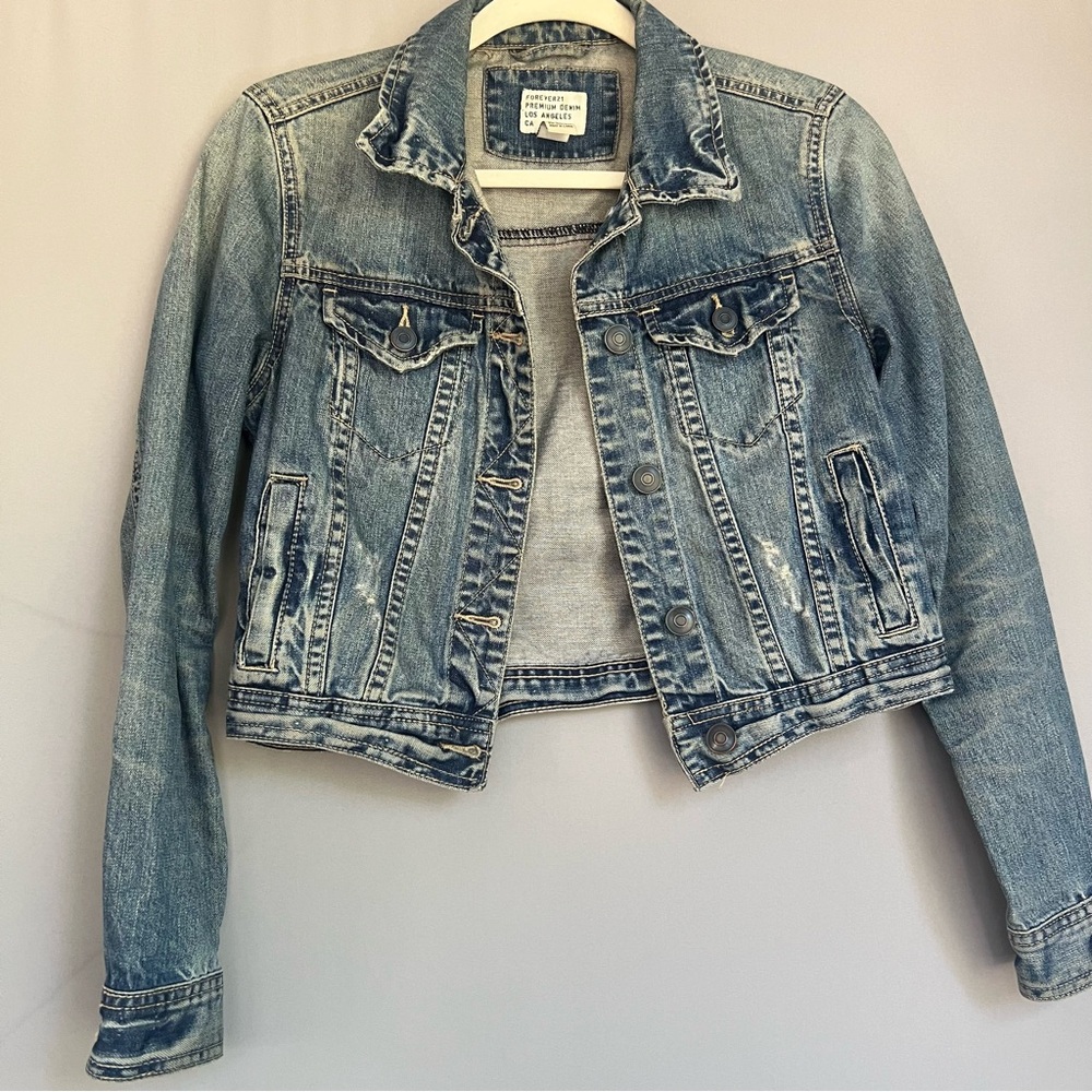 Vintage Forever 21 Light Wash Jean Jacket